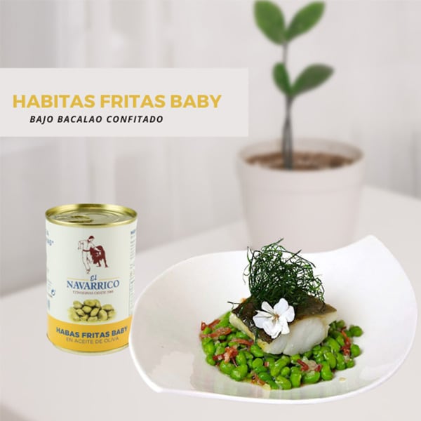 Habitas baby fritas con bacalao confitado